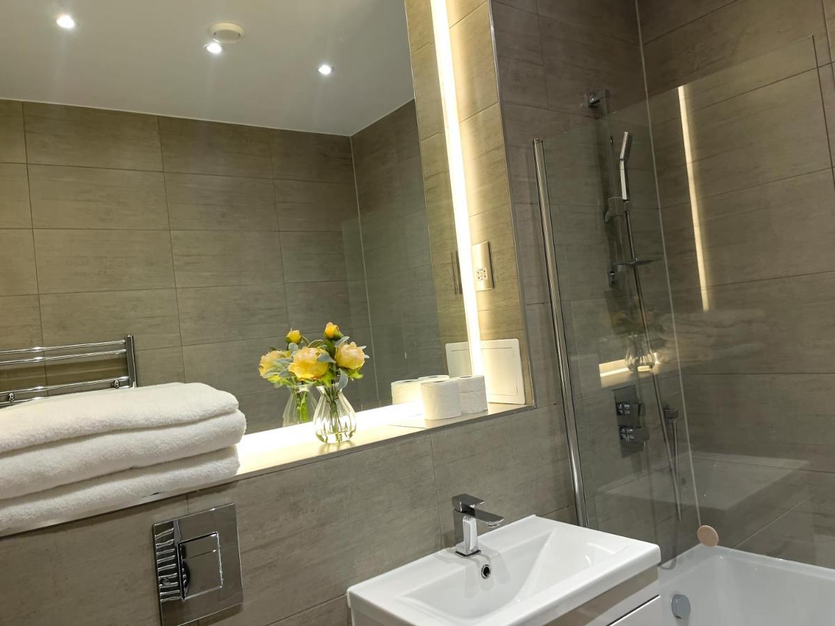 Lovely 2 Double Bedroom Flat With Free Parking - At The Atrium Mk Milton Keynes Extérieur photo